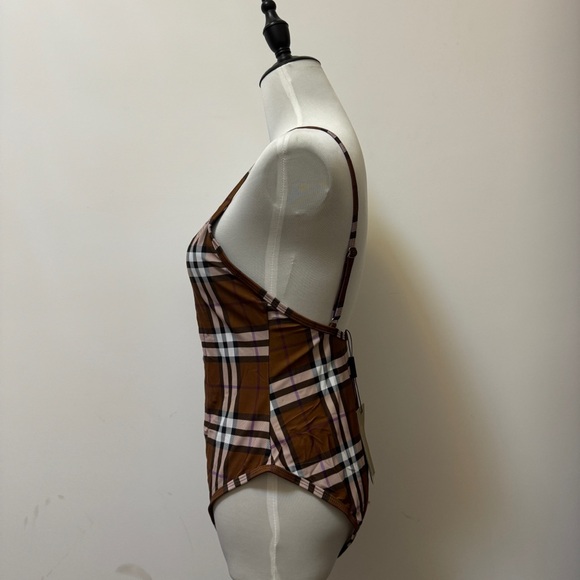 🏝️Burberry One piece swimsuit🩱 - Picture 4 of 8